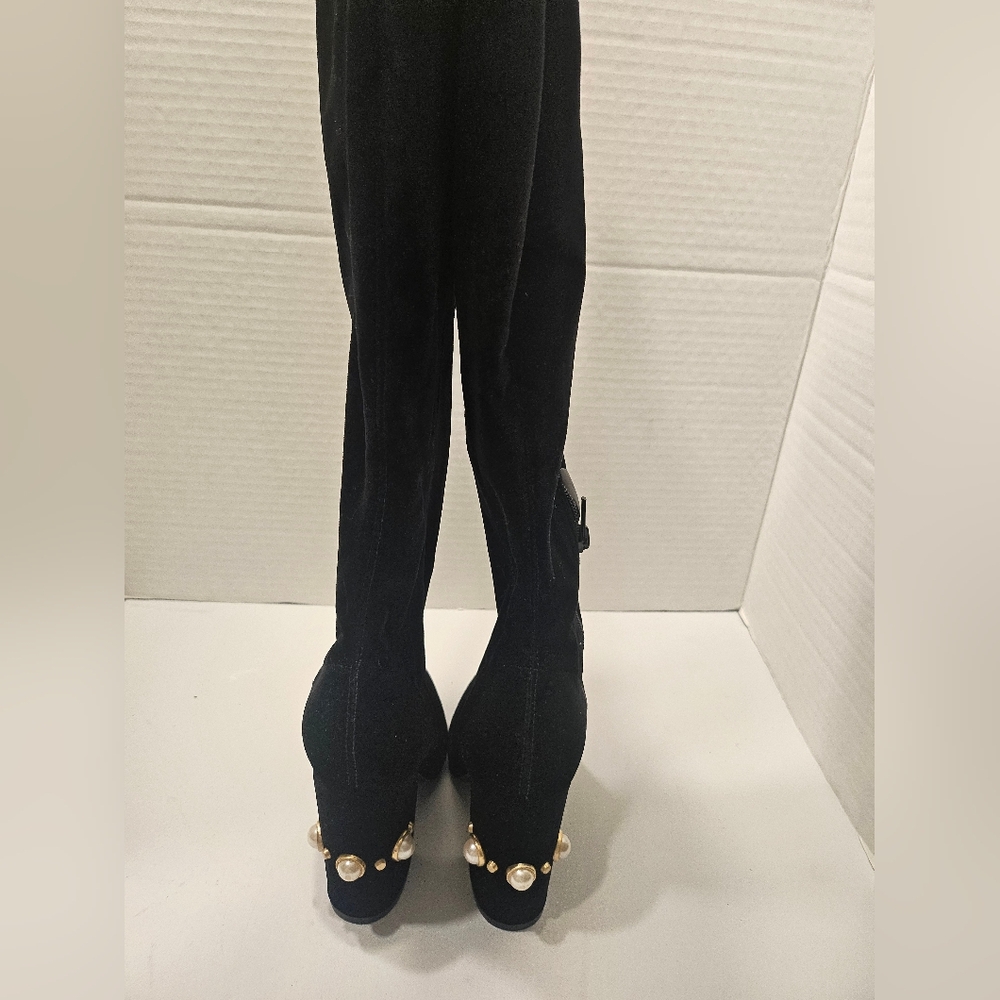 Ivanka Trump thigh-high boots. 21-inch leg length. 4 inch heel. - Picture 2 of 5